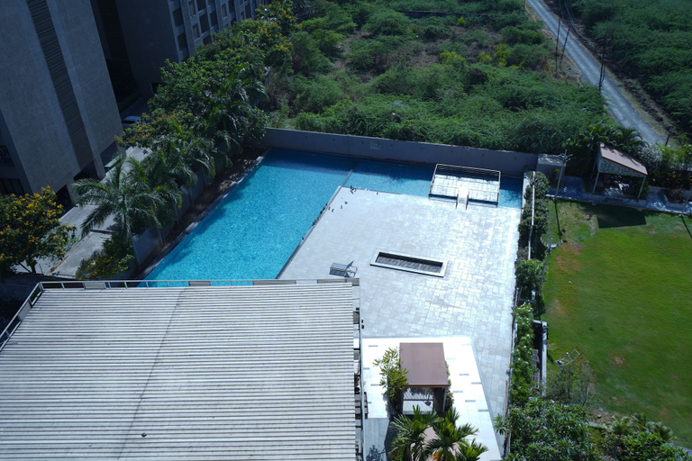 Pool 5, Wow Studio at Weekend Address, Surat