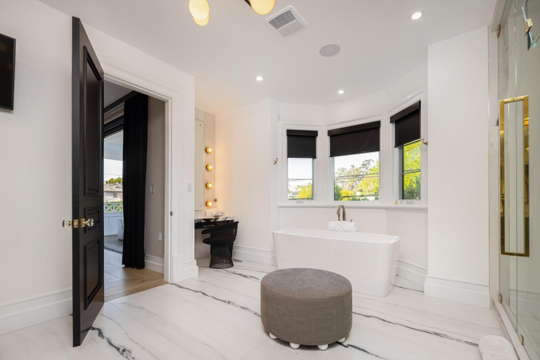 Bathroom 2, Gardner Modern, Los Angeles