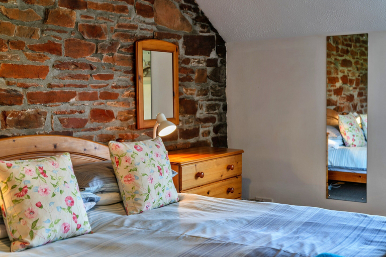 Room 3, Retreat Near National Parks, Devon