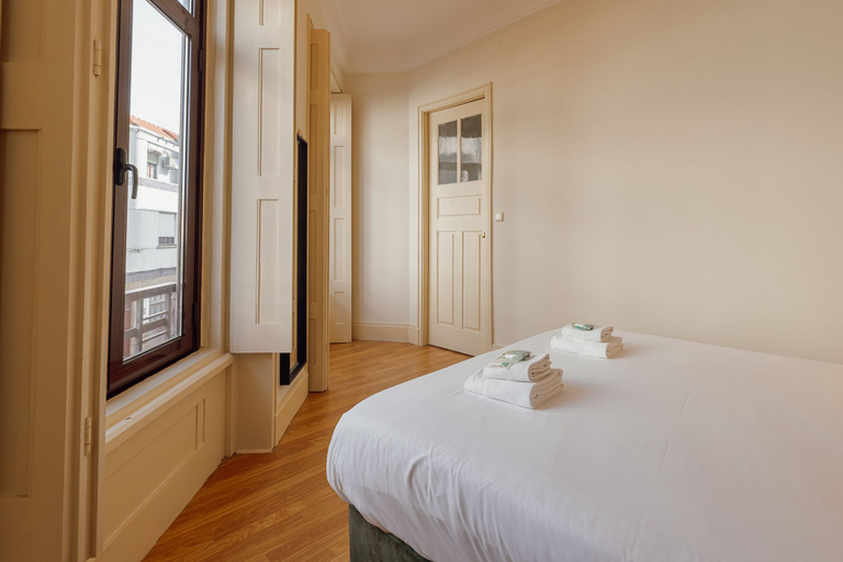 Room 5, City Center Terrace Apartment by Vacationy, Porto