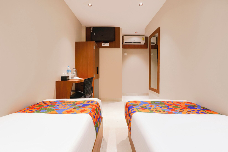 Room 2, Fabhotel Ruby Grand, Mumbai Suburban