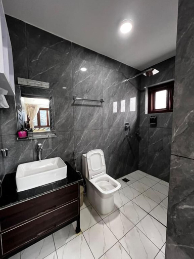Bathroom 3, Mandala Resorts and Events, Bagmati
