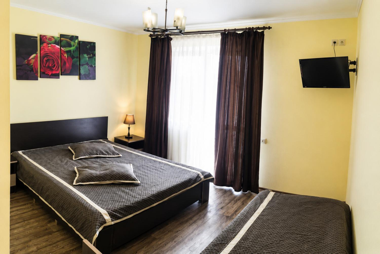 Bedroom 3, Family Nest, Bilhorod-Dnistrovs'kyi