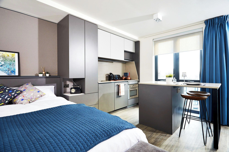 Bedroom 5, Portswood House, Southampton