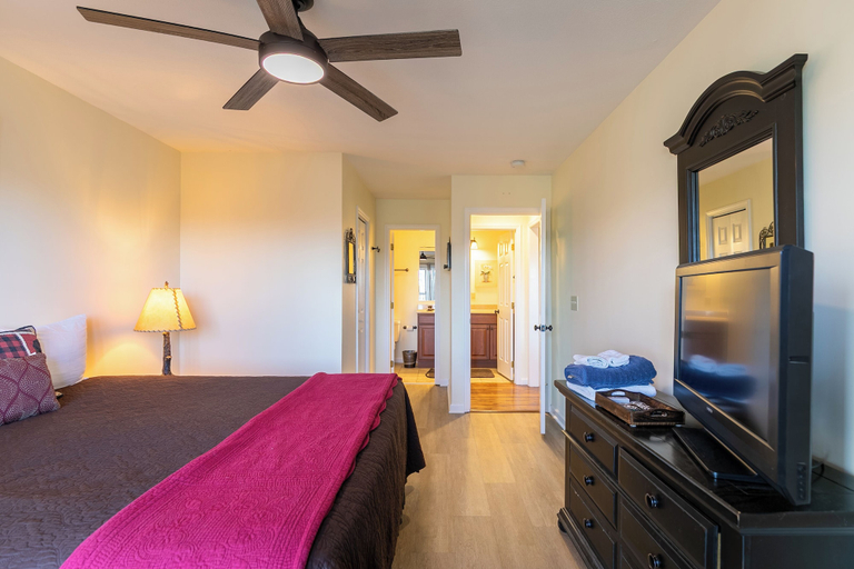 Interior 5, Above it All, Watauga
