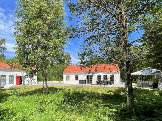 Others 1, Holiday Home in Katthammarsvik, Gotland