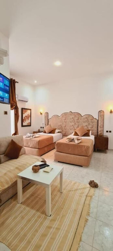Others 5, hotel palace, Tanger-Assilah