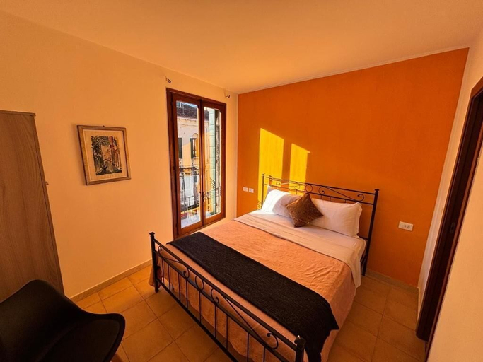 Room 2, Hotel Salieri, Venezia