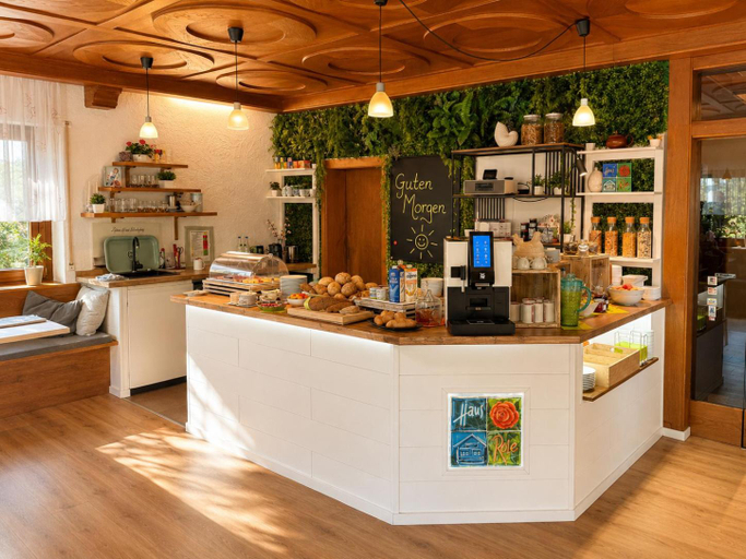 Food & Drinks 5, Haus Rose, Konstanz