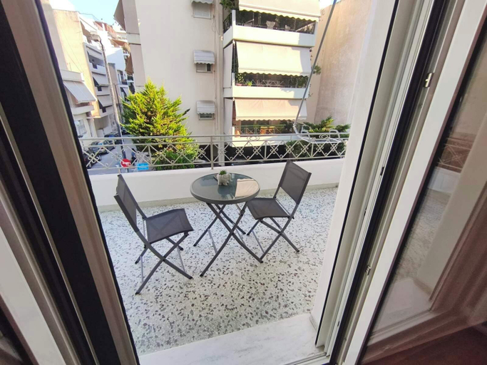 Exterior, Dafni Arkadias 6, Attica