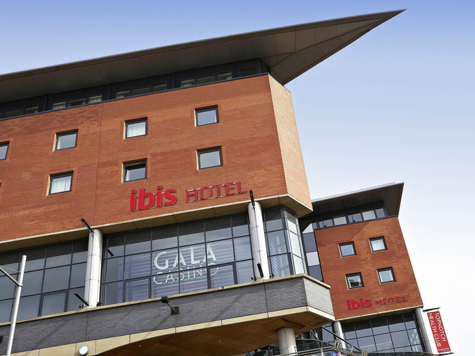 Exterior & Views 2, ibis Northampton Centre, Northamptonshire