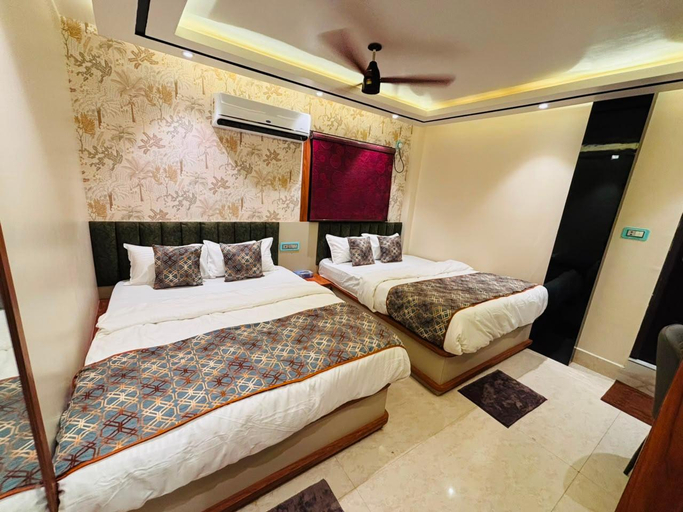Bedroom 4, Hotel Suncity, Murshidabad