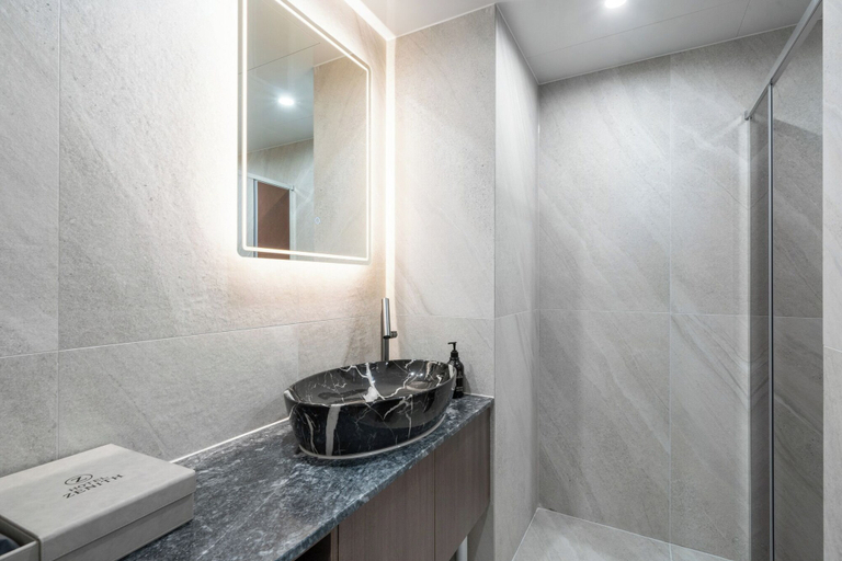 Bathroom 3, Zenith Hotel, Jecheon