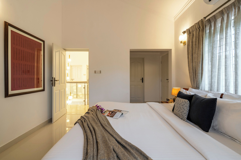 Room 1, Staymaster Caetano-3BR Villa with Pool, North Goa