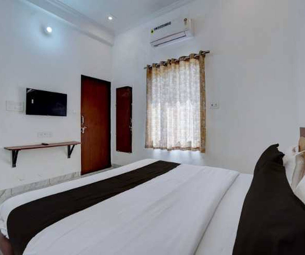 Room 4, Collection O Salasar Balaji Temple, Churu