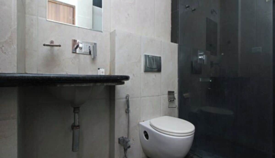 Bathroom, Hotel SYN, Ajmer