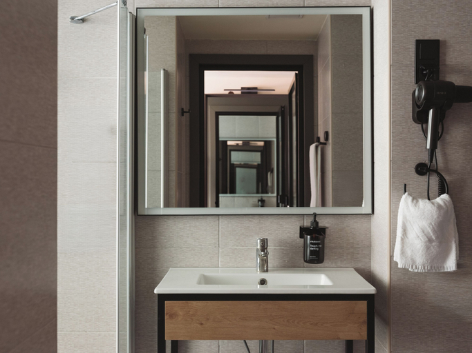 Bathroom 4, Honest Budapest by Chic & Basic, Budapesti
