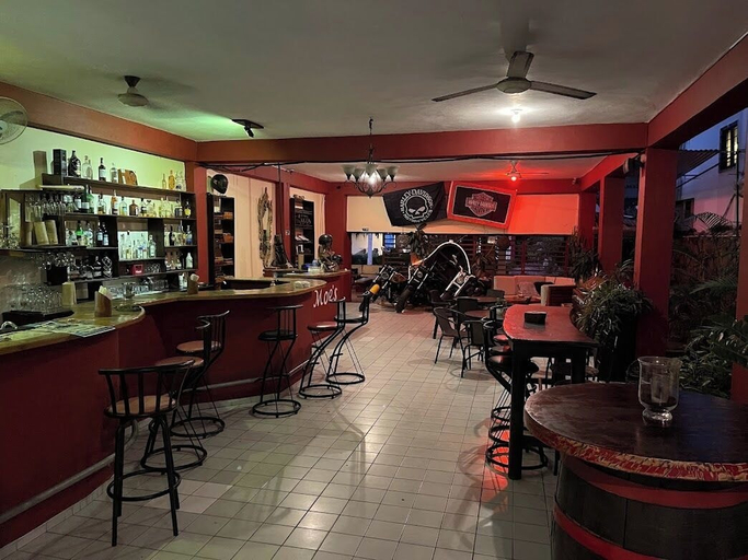 Bar (on property) 2, Moe's Economy Hotel, Sosua