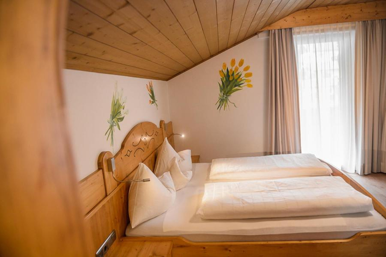 Others 5, Hotel Rochushof, Bolzano