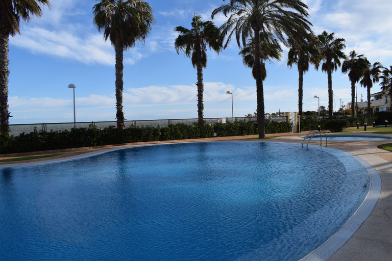 Room 2, At2202 in Denia With 2 Bedrooms and 2 Bathrooms, Alicante
