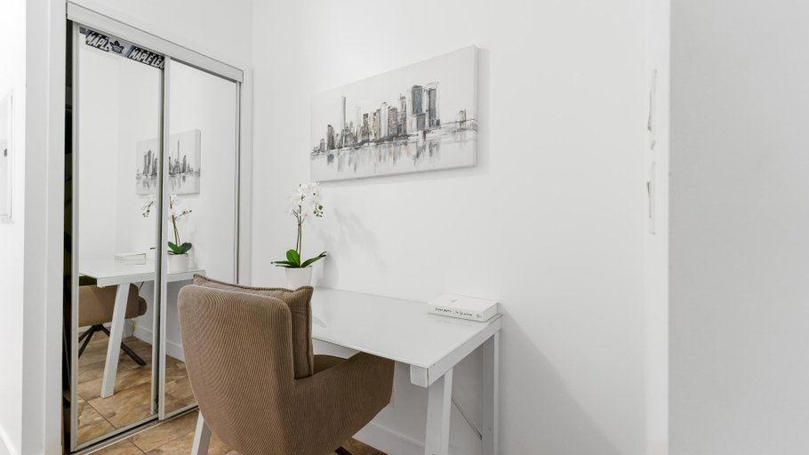 Living area 2, Solara Lane Suites, Toronto