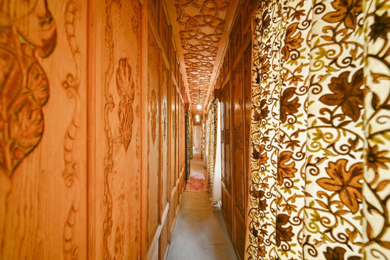 Interior view, Shahenshah Heritage Houseboat, Srinagar