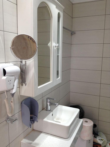 Bathroom 3, Dias Studios Kavros, Crete