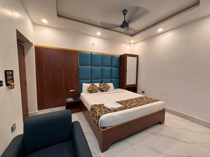 Bedroom 2, hotel wisdom celebration, Purba Champaran