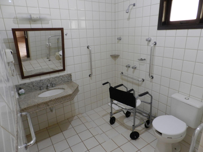Bathroom 4, Premier Garden Hotel, José Bonifácio