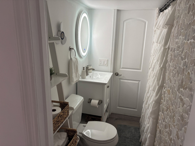 Interior 4, Blue Heron 447, Saint Lucie
