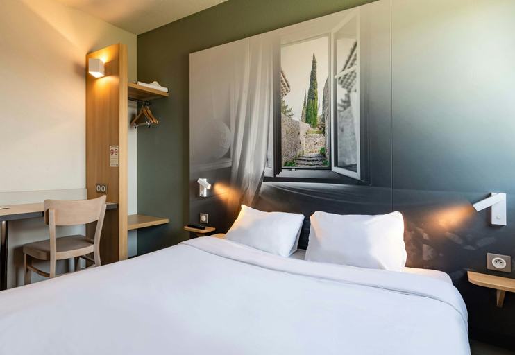 Bedroom 4, B&B HOTEL Valence TGV - ROMANS, Drôme