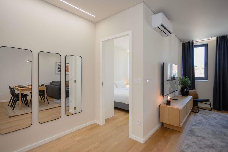 Room 2, Liiiving in Matosinhos - Mercatus Apartment D, Matosinhos