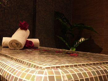 Others 3, Ax Hotel, Hautes-Alpes