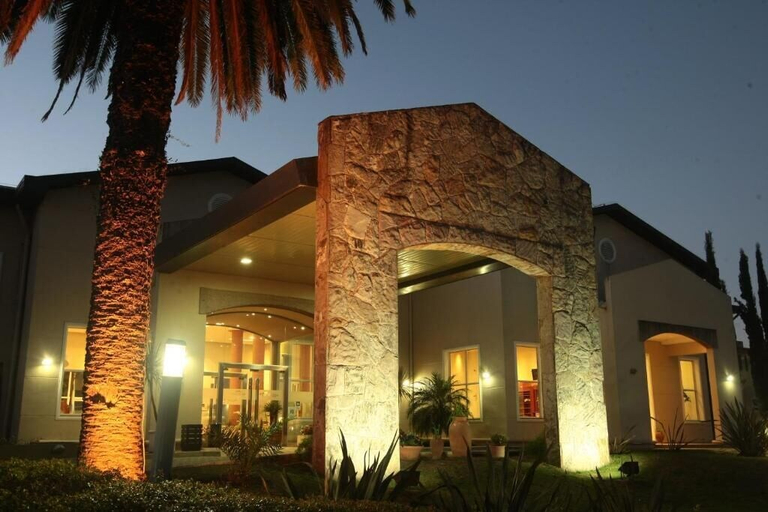 Exterior & Views, Howard Johnson by Wyndham Rio Ceballos, Colón