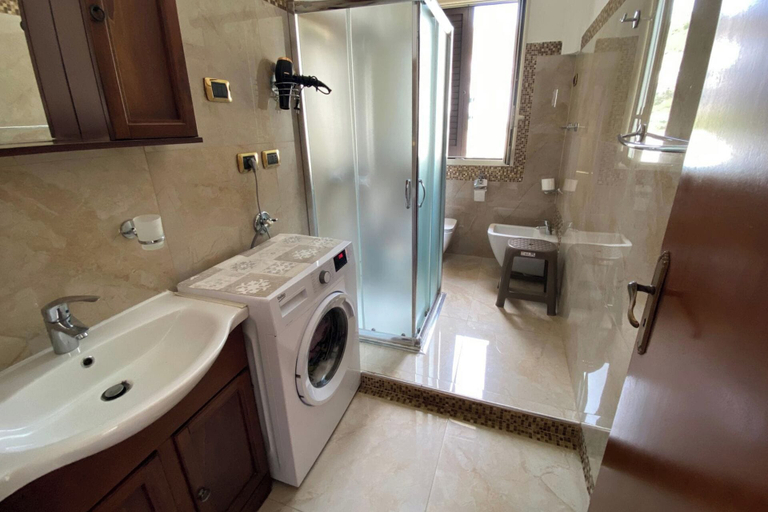 Bathroom 4, Apartment Sleeps 3 - Private Garden - Pets Welcome, Agrigento