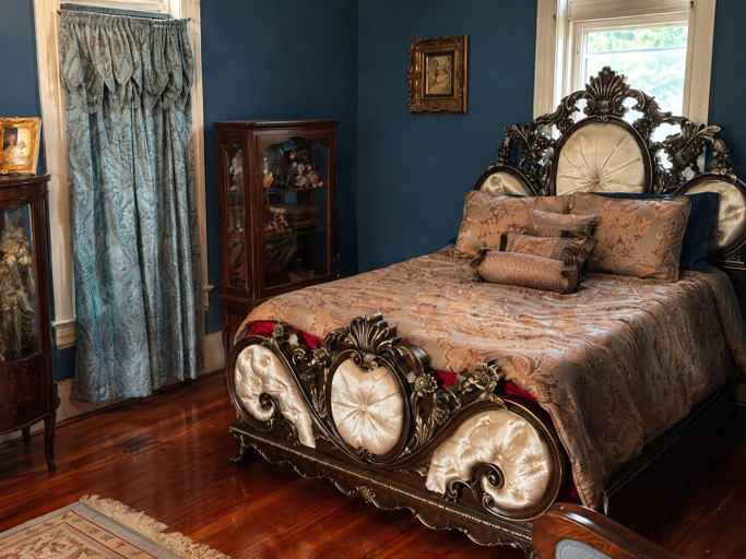 Room 2, McInteer Villa, Atchison