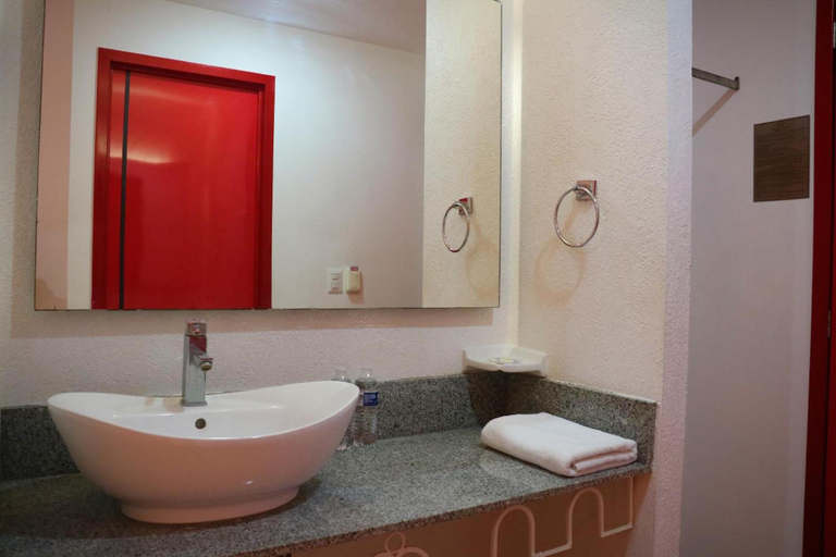Bathroom 4, Zar Culiacan, Culiacán