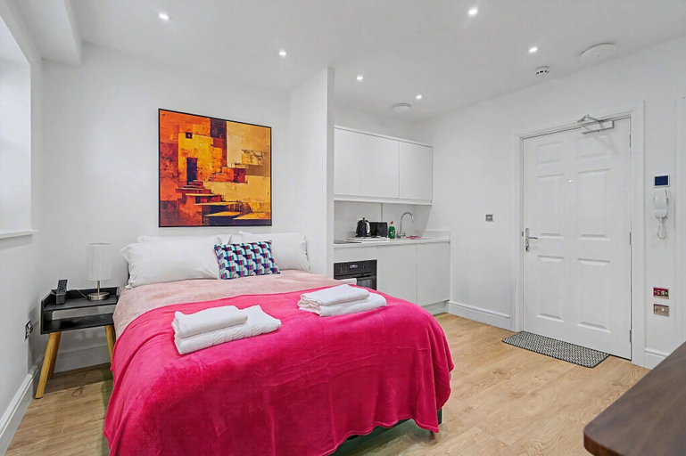 Room 3, Guestready - Duke Street, Sefton