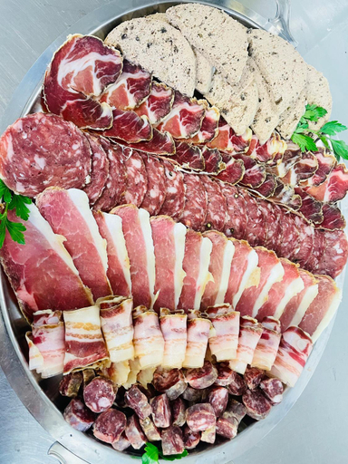 Food & Drinks 5, Ferme-auberge le cochon du Madres, Aude
