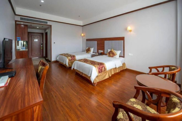 Bedroom 3, Tengji Hotel, Jiangmen