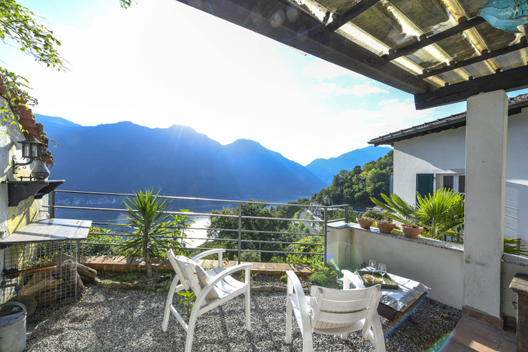 Property grounds 3, Villino Colmenacco, Como