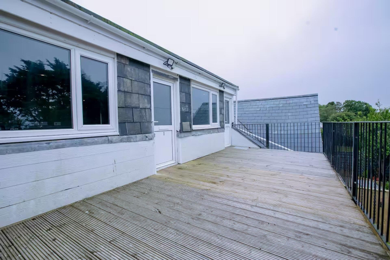Exterior 5, 1 Bedroom Apartment Sleeps 2 - Pets Welcome, Cornwall
