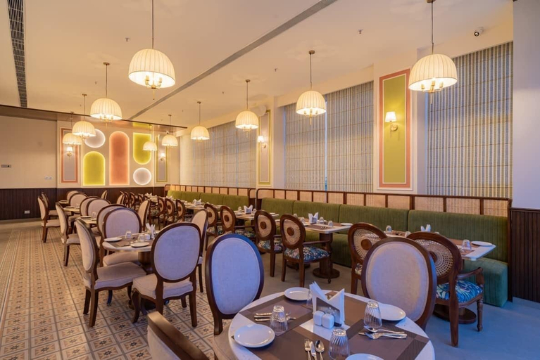 Dining 3, AKS Palace, Varanasi