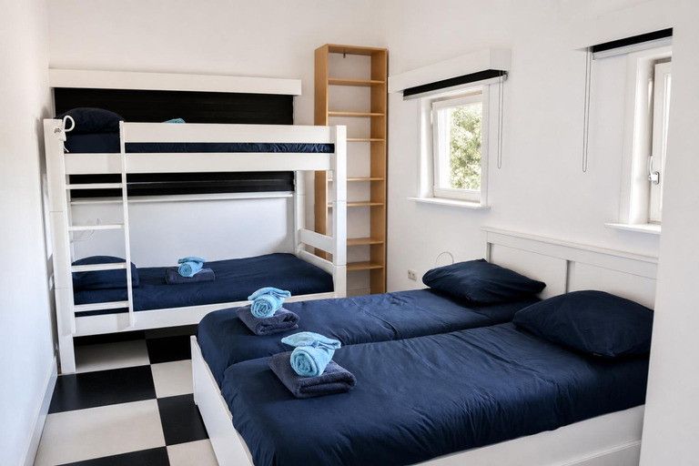 Bedroom 3, Villa Vera - Comfort, Space, Sauna & Hot Tub in Private Garden, Zeewolde