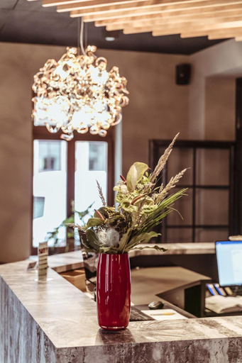 Others 5, Alexxanders Hotel & Boardinghouse, Restaurant, Chemnitz