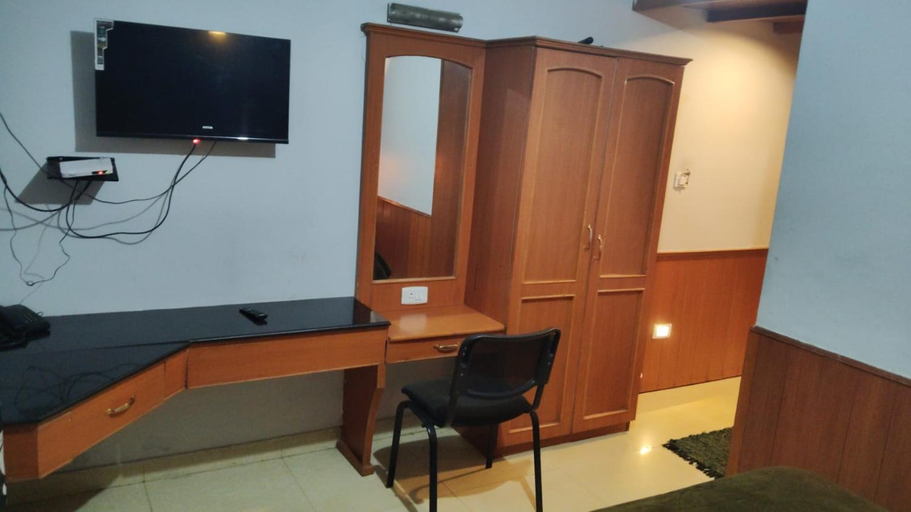 Others 3, Hornbill Residency, The Nilgiris