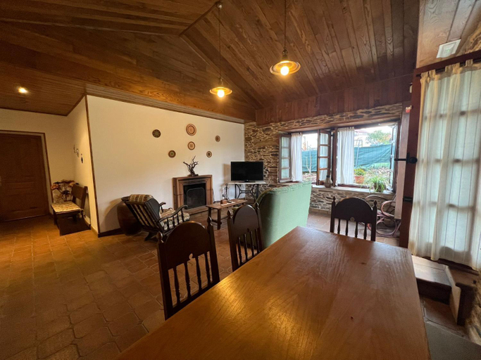 Others 4, Casa Benaxo Ribeira Sacra, Lugo