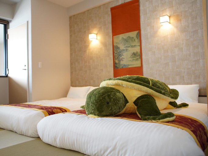 Bedroom 2, Hotel Chula Vista SENAGA, Naha