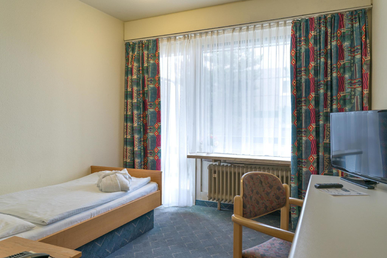 Bedroom 3, Guesthouse Fernblick, Heilbronn