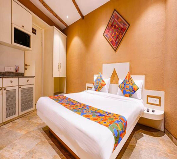 Room 5, TIM ANDHERI EAST, Mumbai Suburban